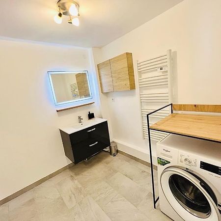 Le Nid Du Sanctuaire Apartment Lourdes Exterior photo